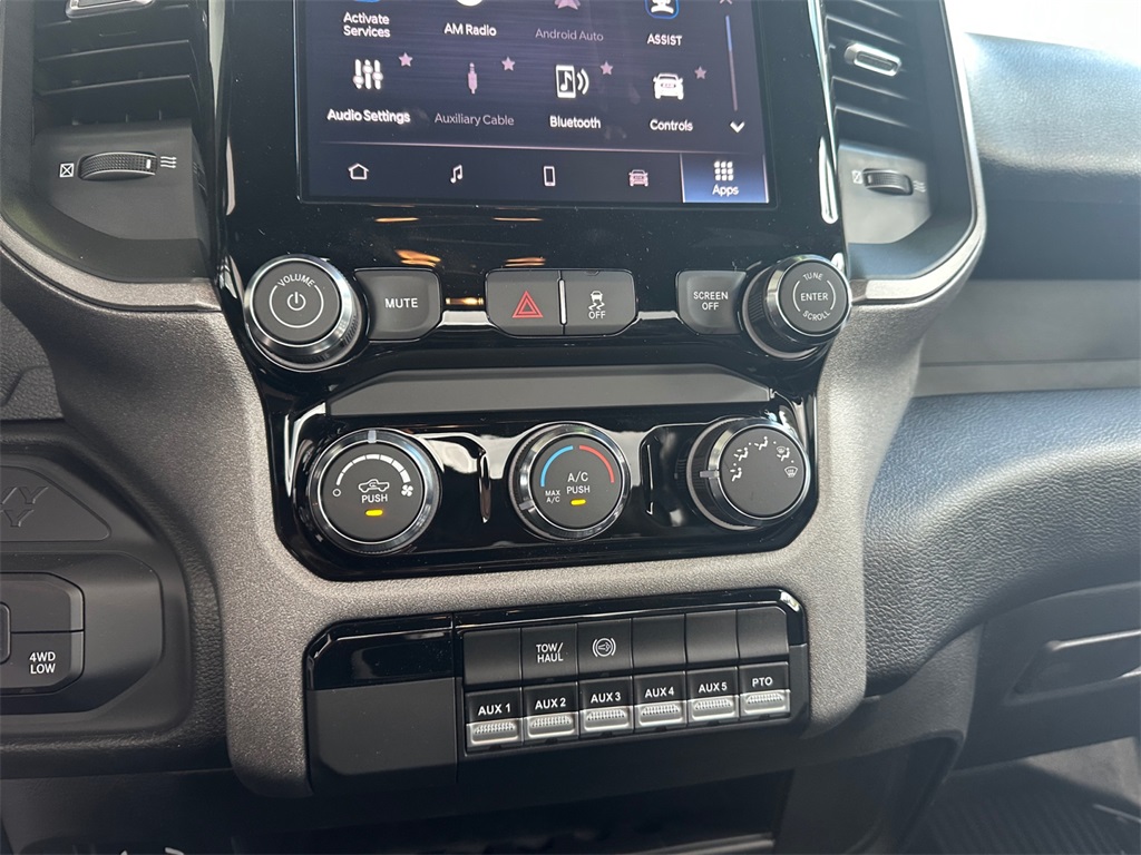 2025 Ram 5500 Tradesman photo 20