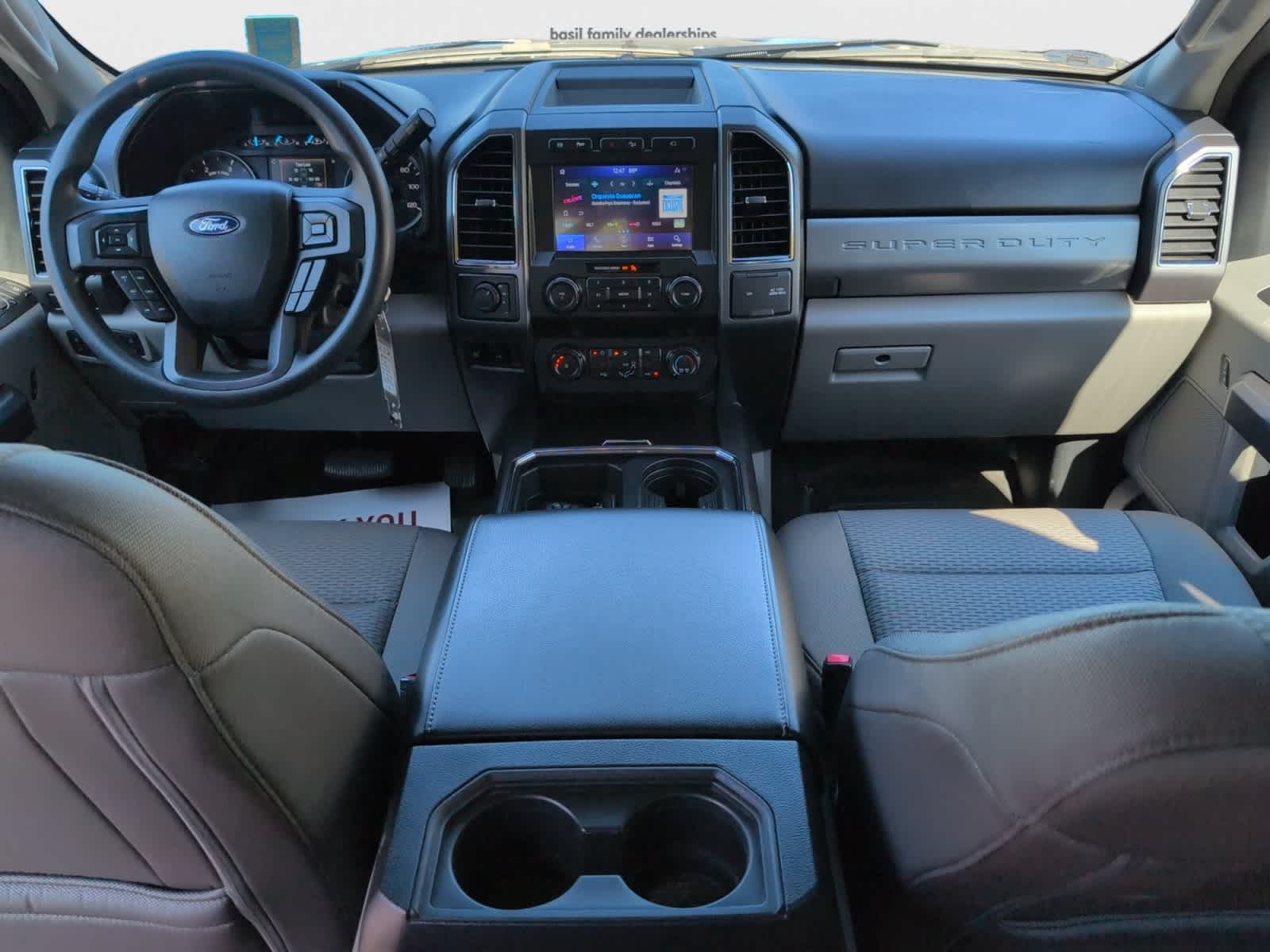 2021 Ford F-350 XLT photo 12