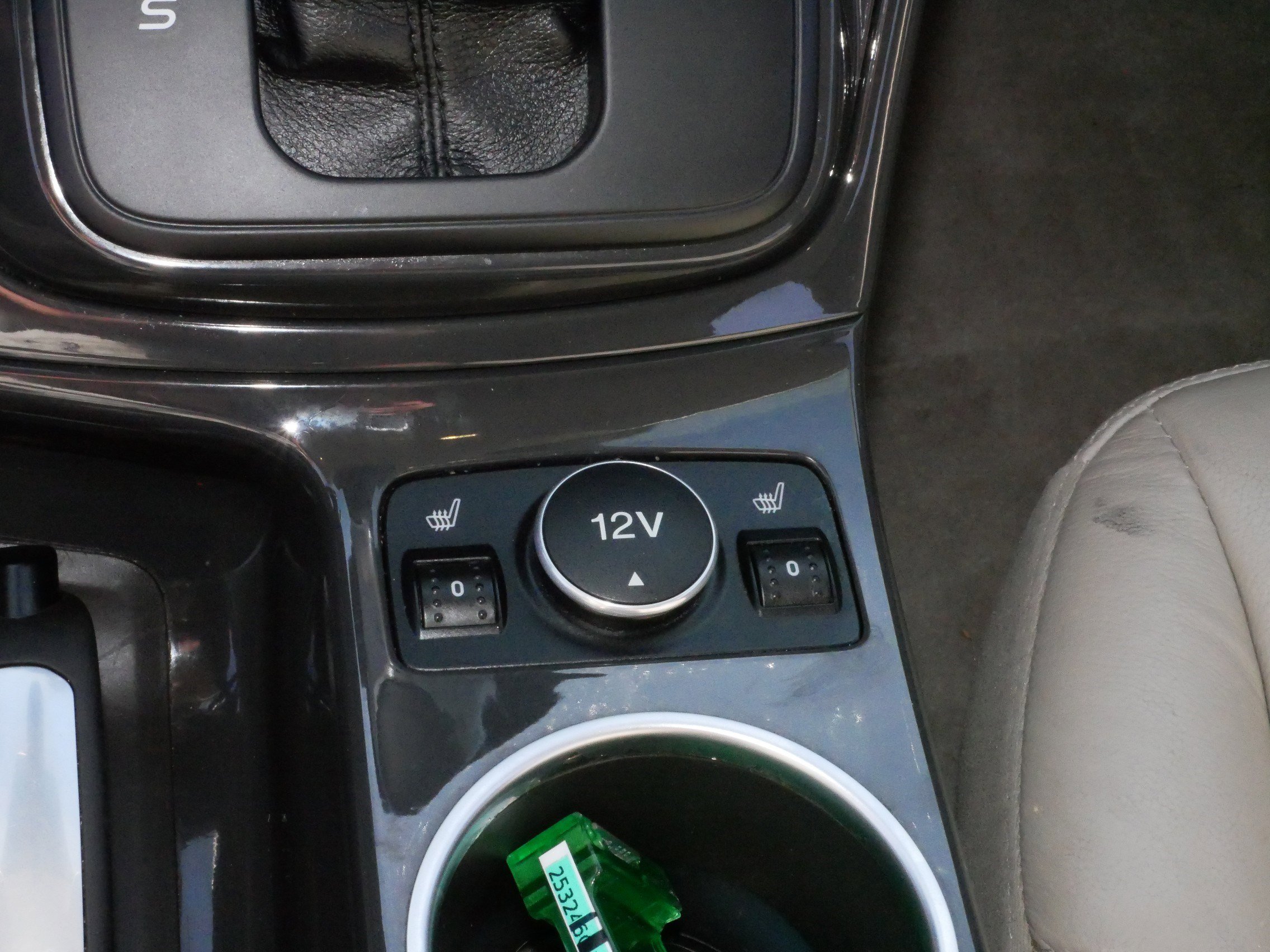 2016 Ford Escape Titanium photo 20