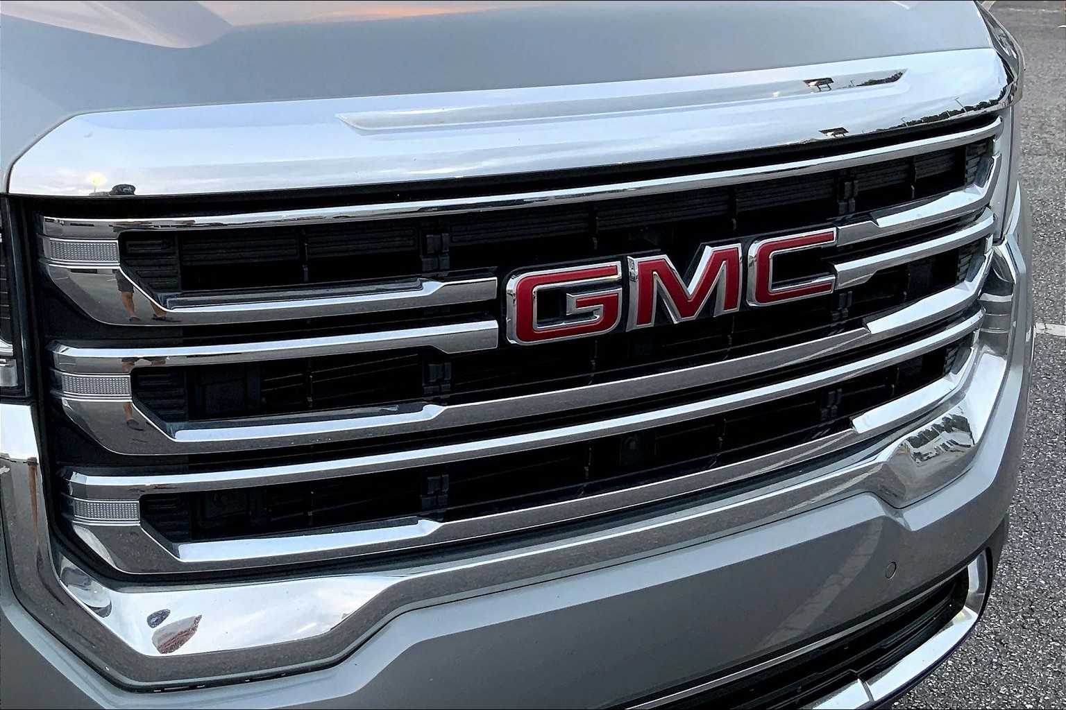 2023 Gmc Acadia SLT photo 28