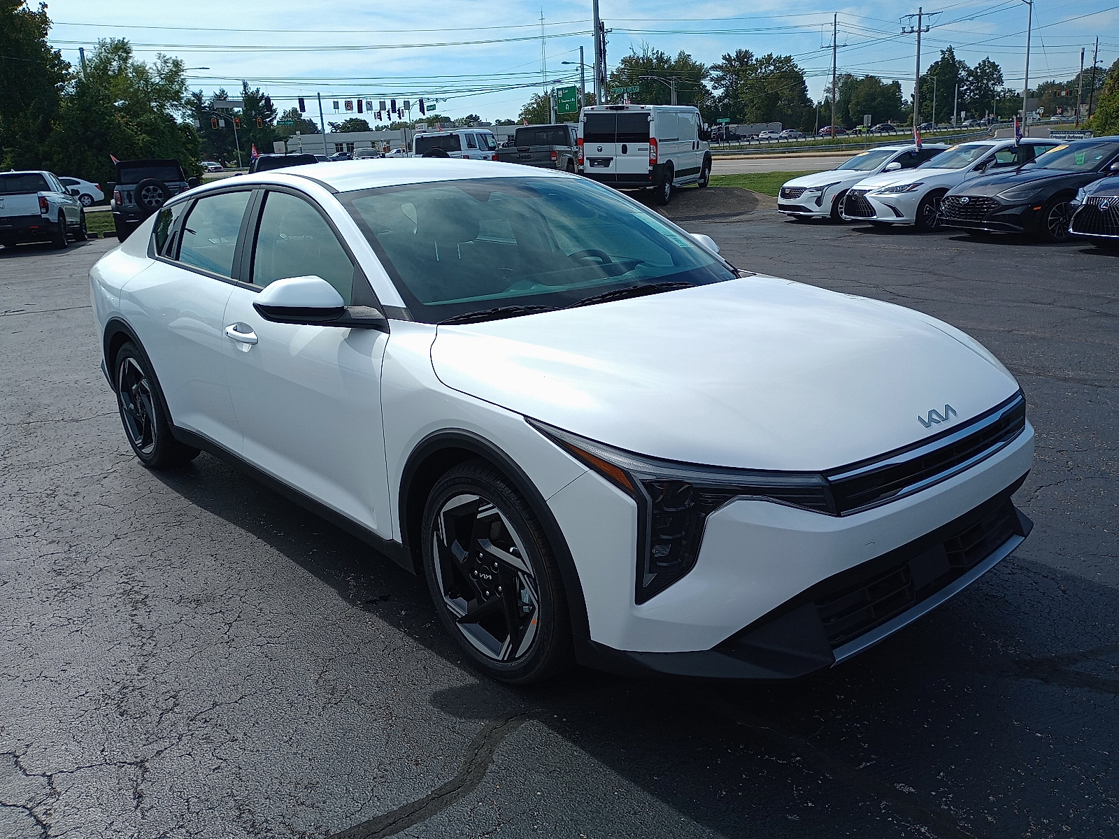 2025 Kia K4 EX's photo