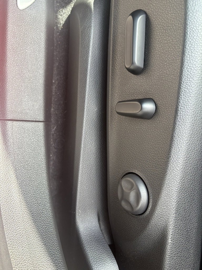 2019 Buick Envision Essence photo 12