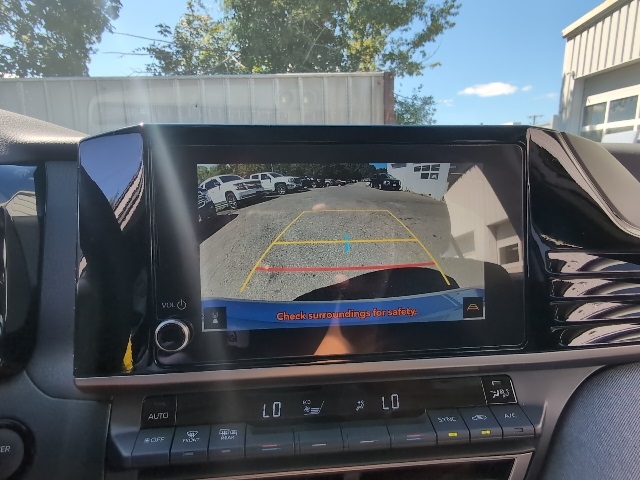 2025 Toyota Camry LE photo 24