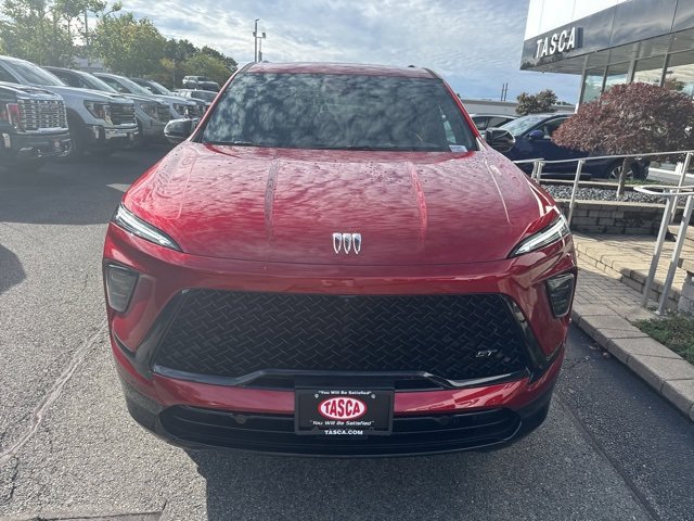 2025 Buick Enclave Sport Touring photo 2