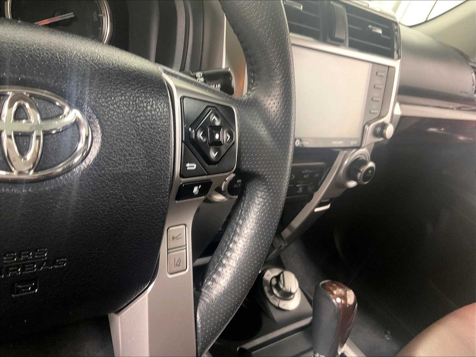 2021 Toyota 4Runner Limited photo 25