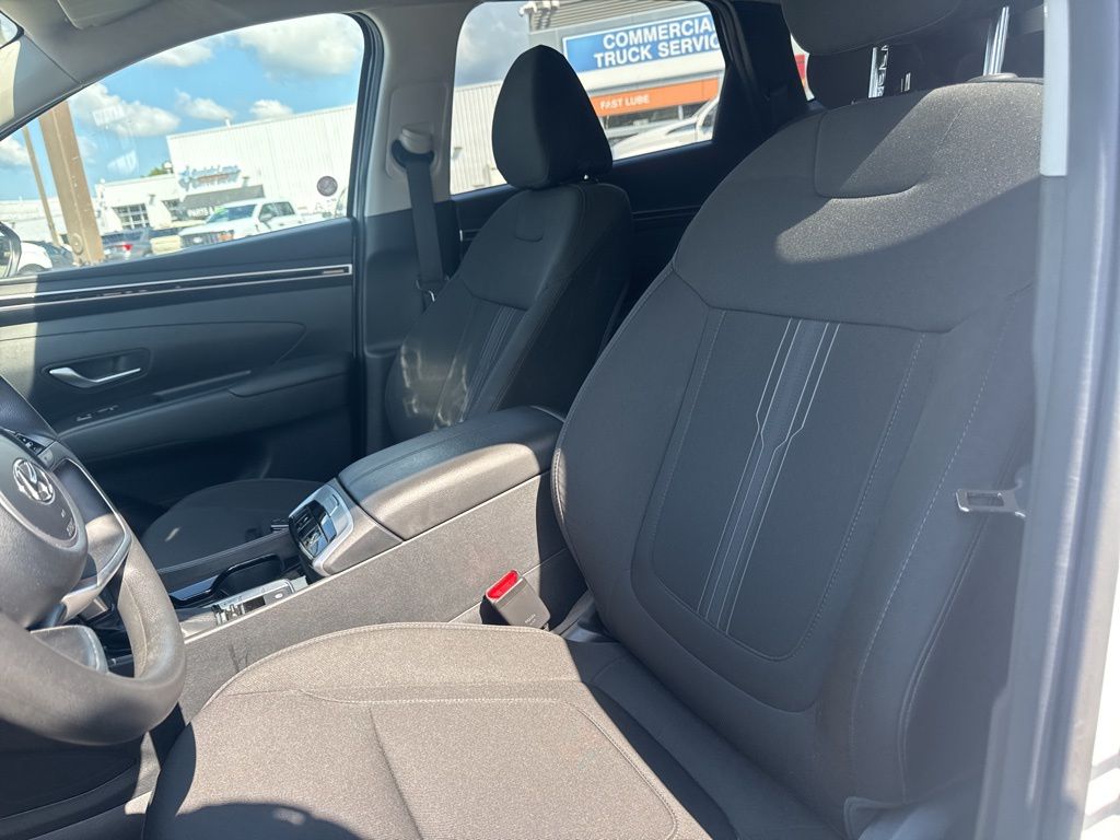 2024 Hyundai Tucson SEL photo 3