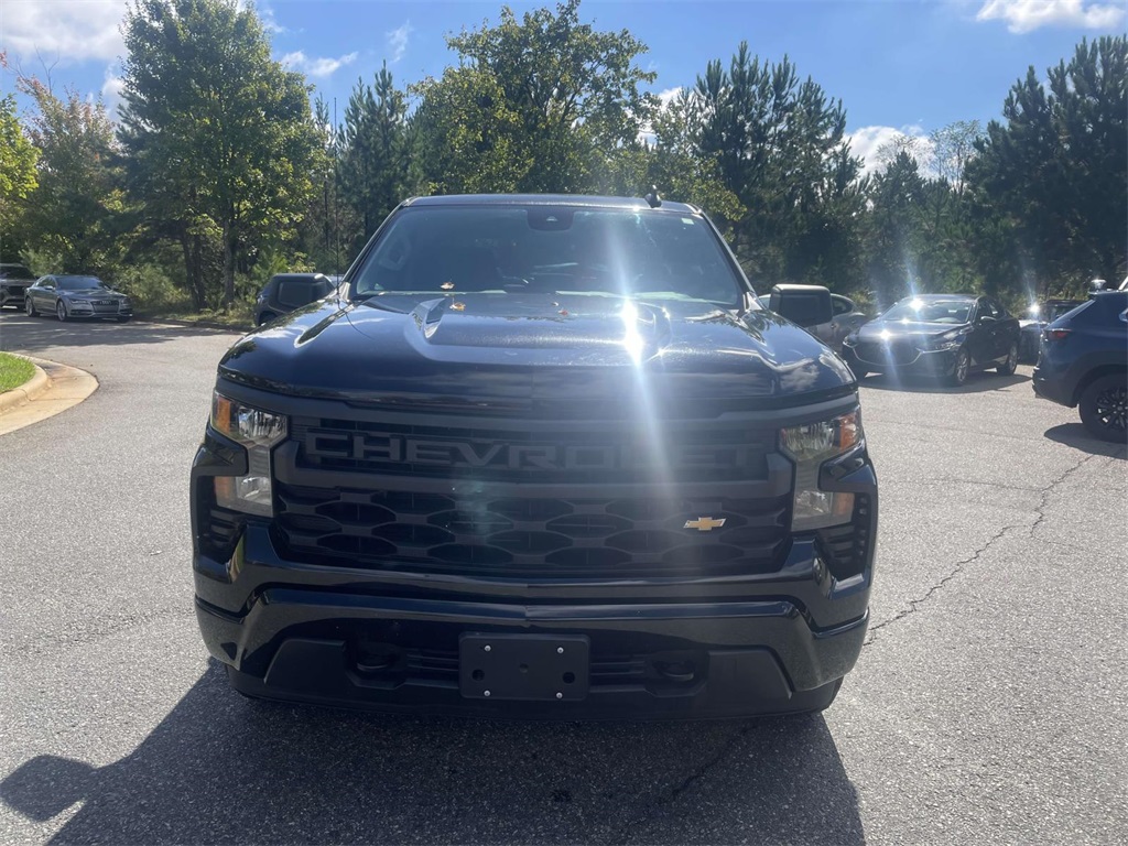 PreOwned 2022 Chevrolet Silverado 1500 Custom l Huntersville near
