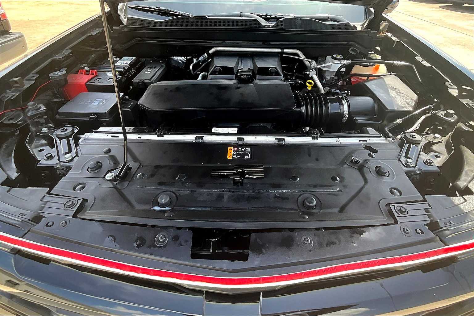 2024 Chevrolet Colorado Z71 photo 28