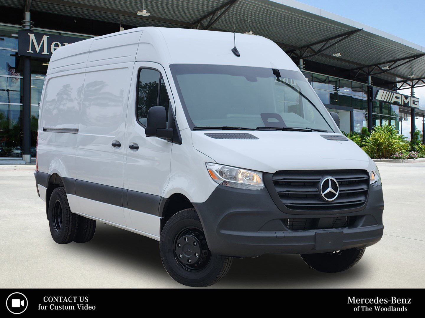 2026 Mercedes-Benz Sprinter Cargo Van Base's photo