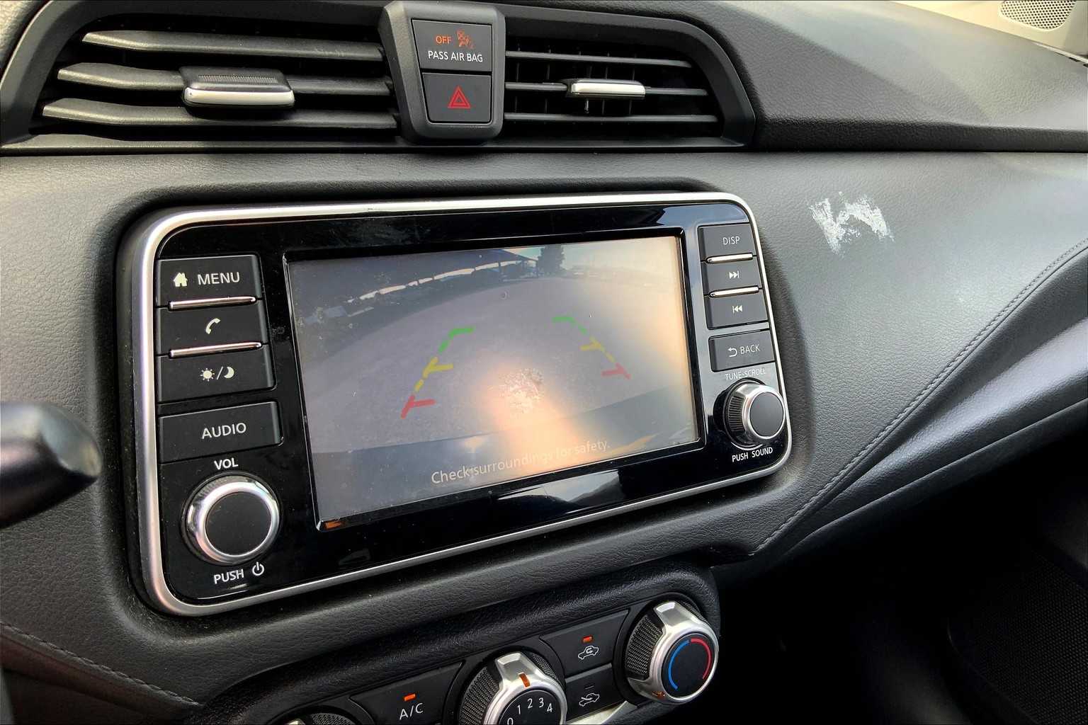 2020 Nissan Versa S photo 24