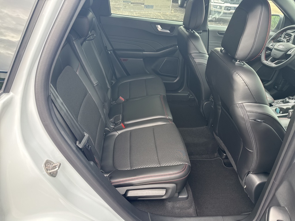 2025 Ford Escape ST-Line photo 22