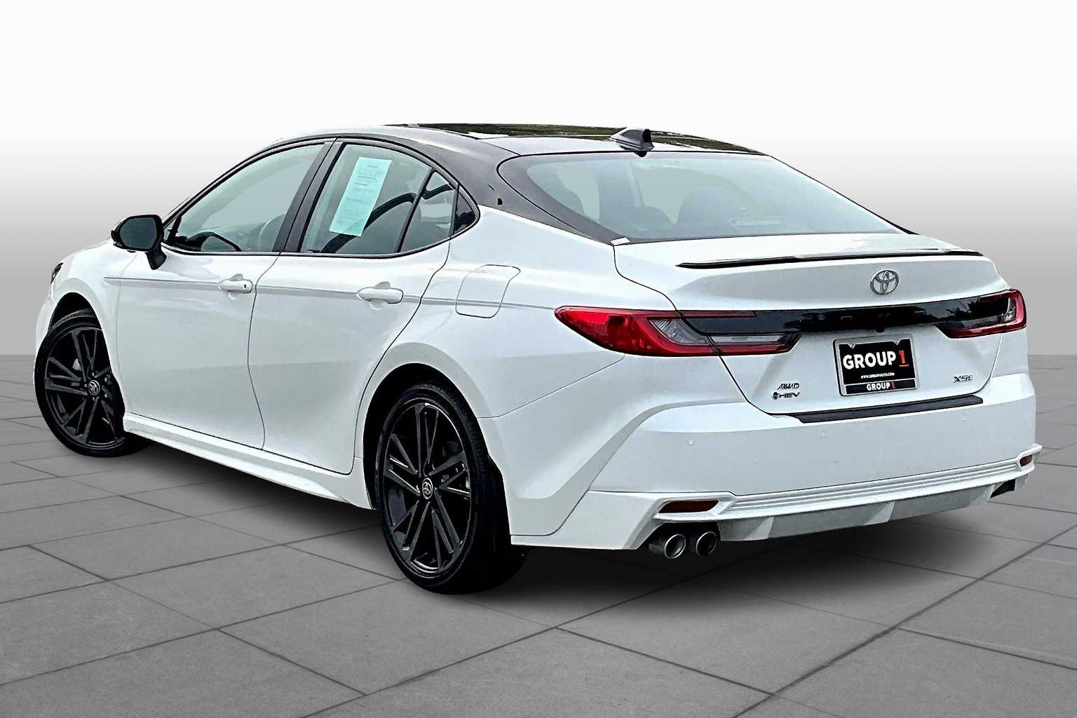 2025 Toyota Camry XSE photo 10