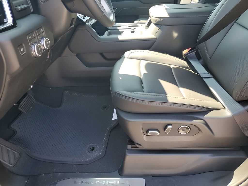 2026 Gmc Sierra 2500 Denali photo 26