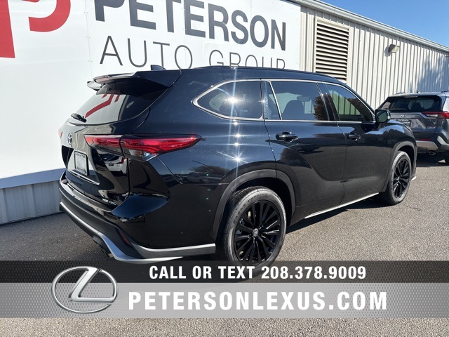 2023 Toyota Highlander L photo 5