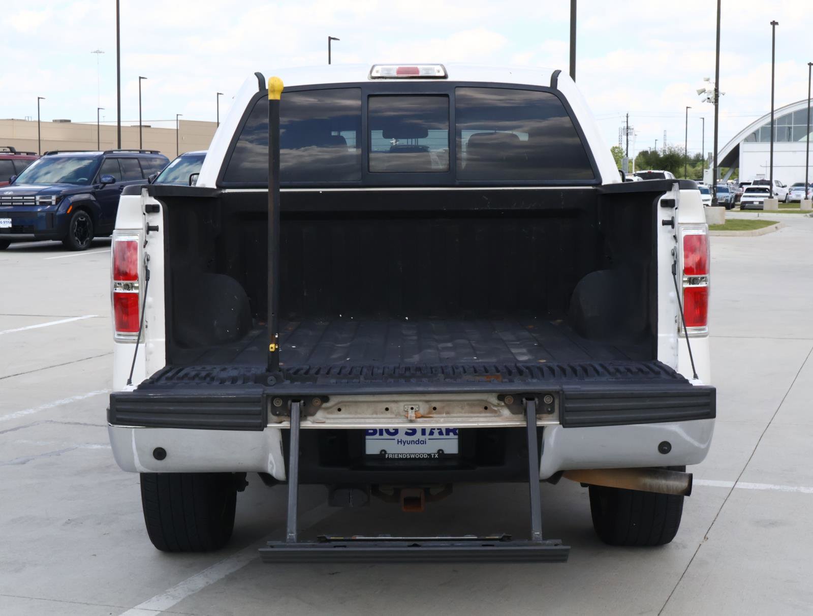 2013 Ford F-150 Lariat photo 4