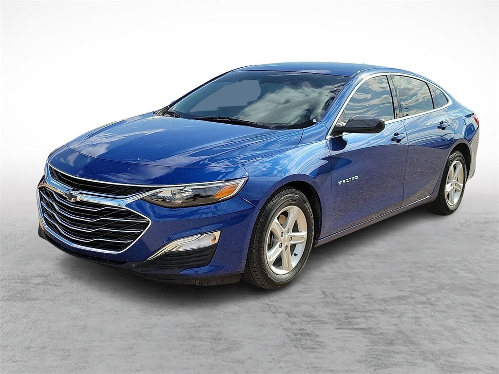 2023 Chevrolet Malibu LS photo 5