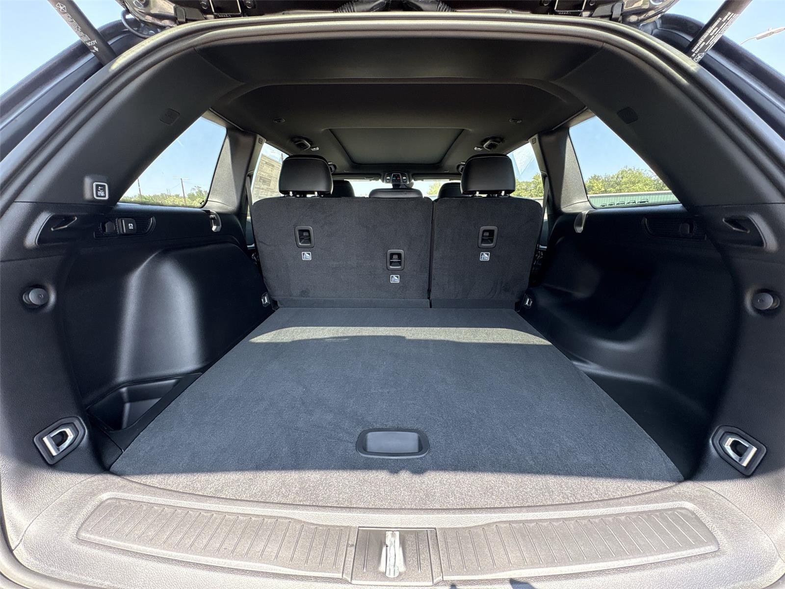 2025 Jeep Grand Cherokee Limited photo 24