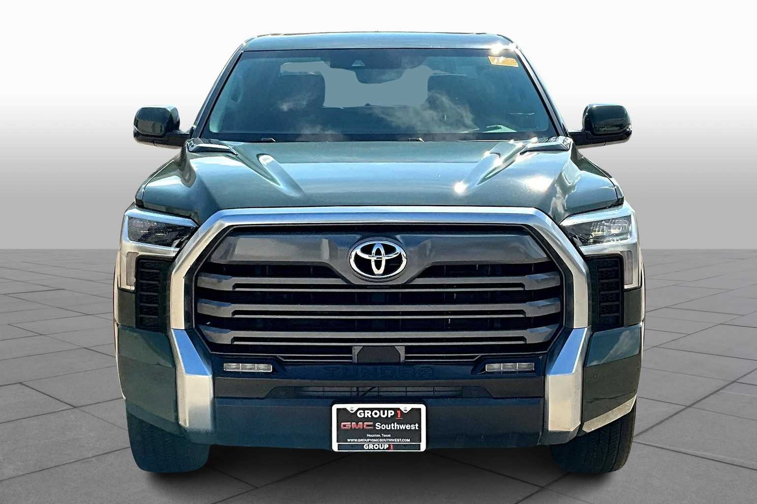 2023 Toyota Tundra Limited photo 3