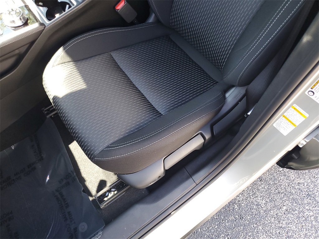 2025 Mitsubishi Outlander PHEV ES photo 19