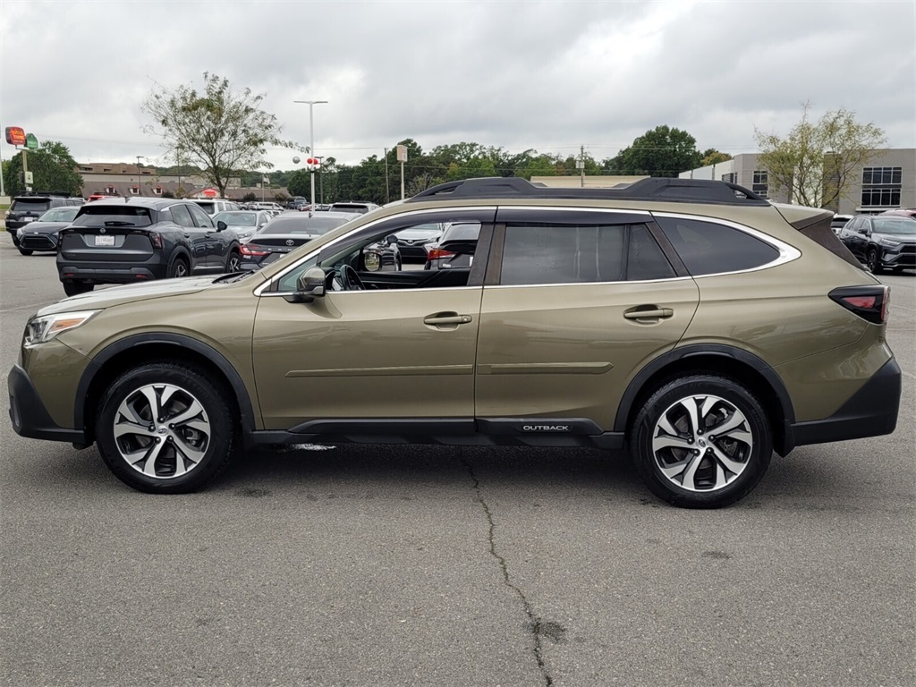2020 Subaru Outback Limited photo 3