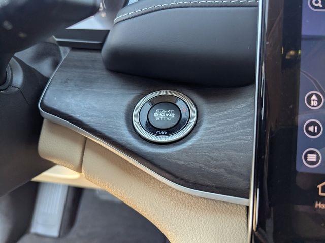2022 Jeep Grand Cherokee Limited L photo 24