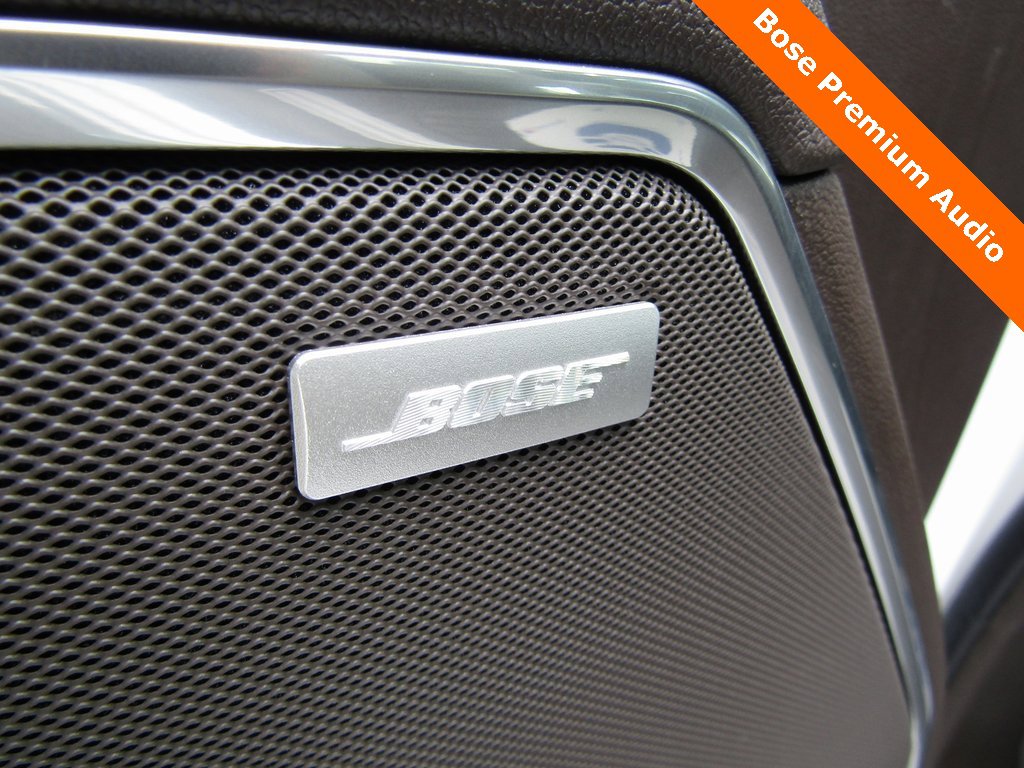 2025 Chevrolet Silverado 1500 LTZ photo 7