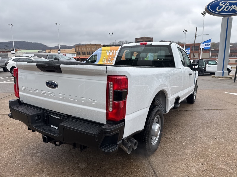 2024 Ford F-350 XL photo 4