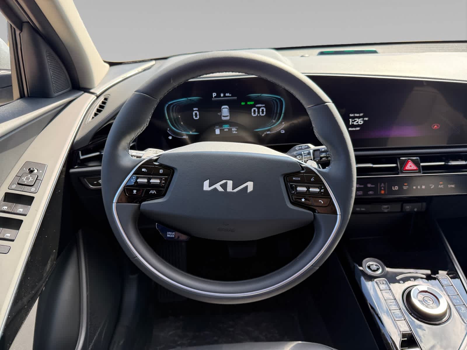 2025 Kia Niro Plug-In Hybrid EX photo 12