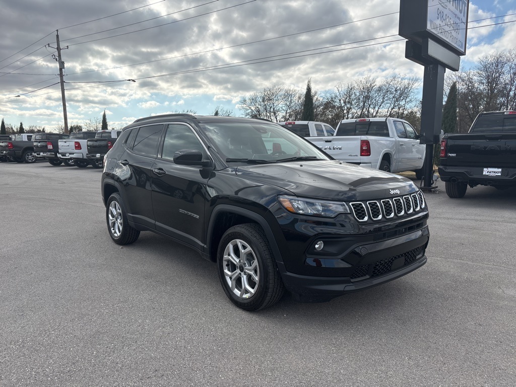 2026 Jeep Compass Latitude's photo