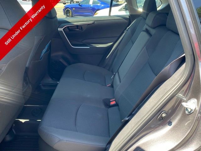2024 Toyota RAV4 Hybrid LE photo 4