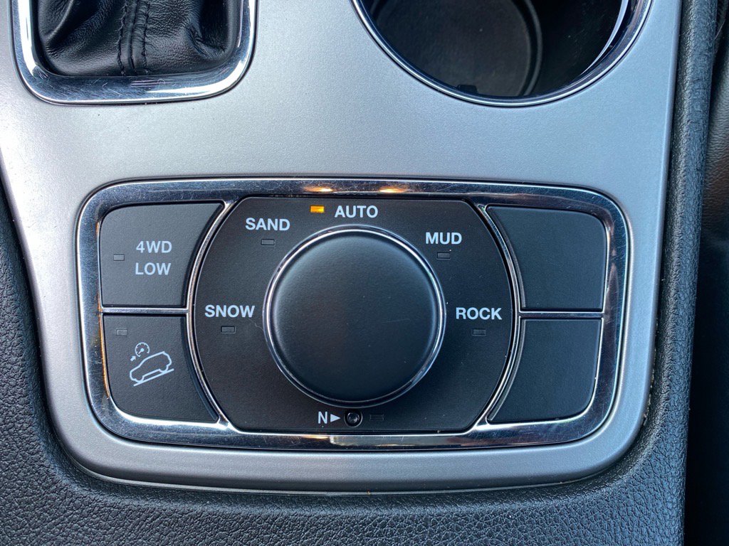 2022 Jeep Cherokee Limited photo 13