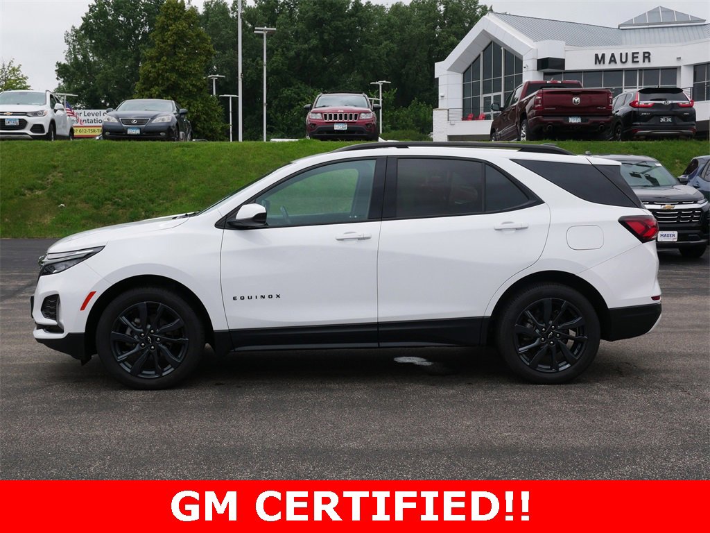 2022 Chevrolet Equinox RS photo 2