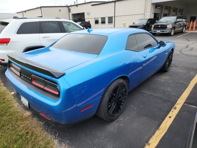 2023 Dodge Challenger R/T photo 3