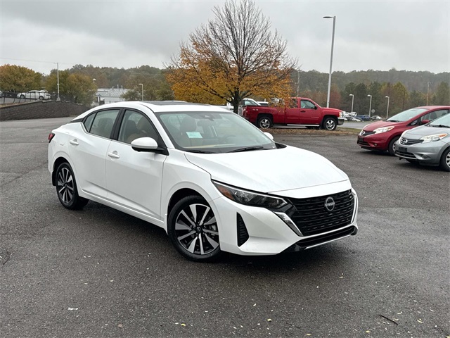 2025 Nissan Sentra SV photo 2