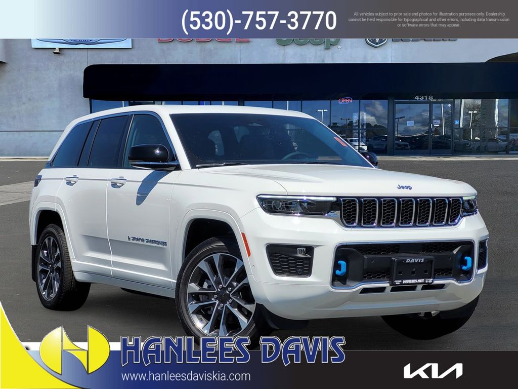 2023 Jeep Grand Cherokee Overland 4xe's photo