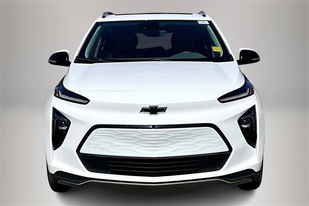 2022 Chevrolet Bolt EUV Premier photo 3