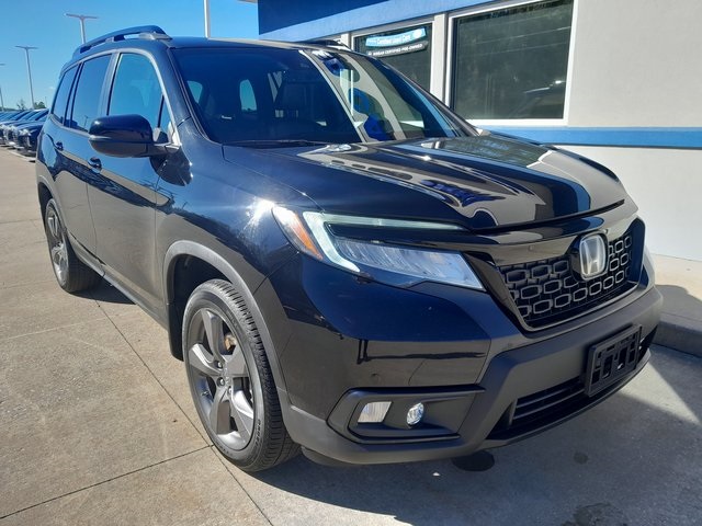2019 Honda Passport Touring photo 3