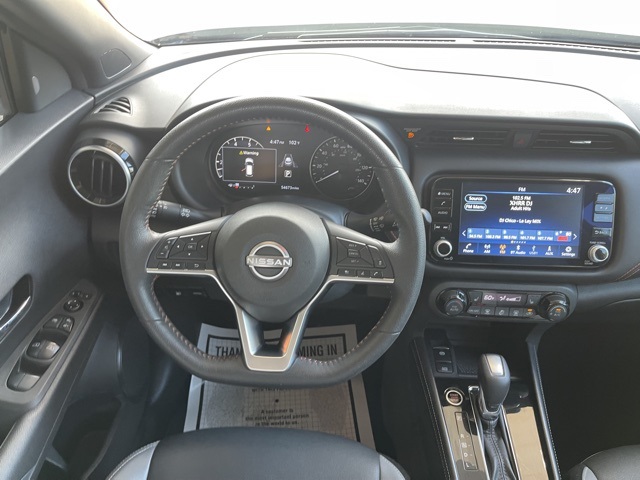 2024 Nissan Kicks SR photo 13