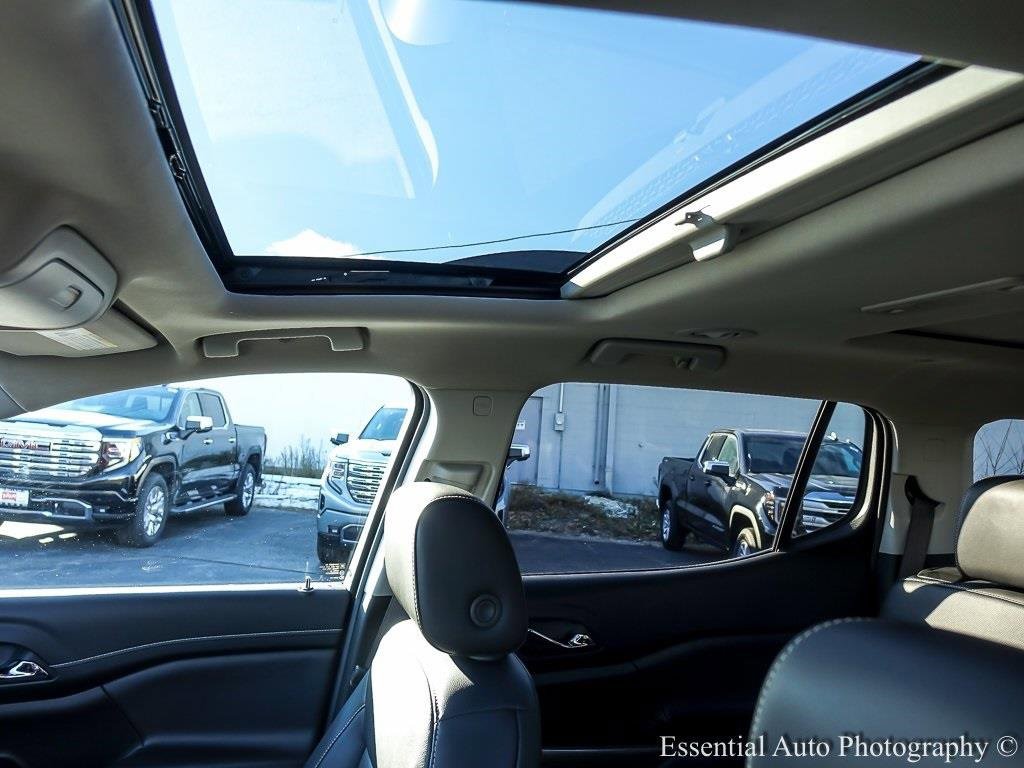 2023 GMC ACADIA - Image 10
