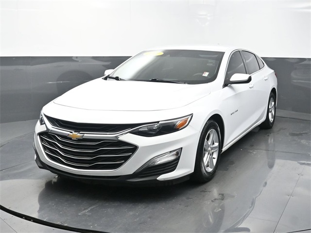 2021 Chevrolet Malibu's photo