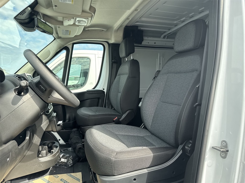 2025 Ram ProMaster 1500 photo 16