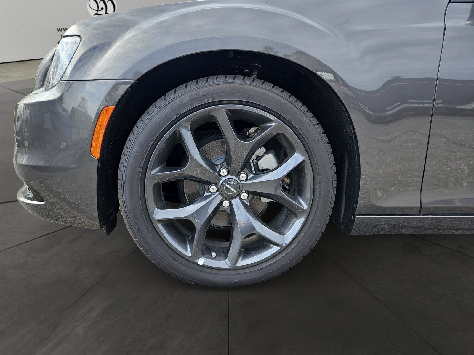 2023 Chrysler 300 S photo 14