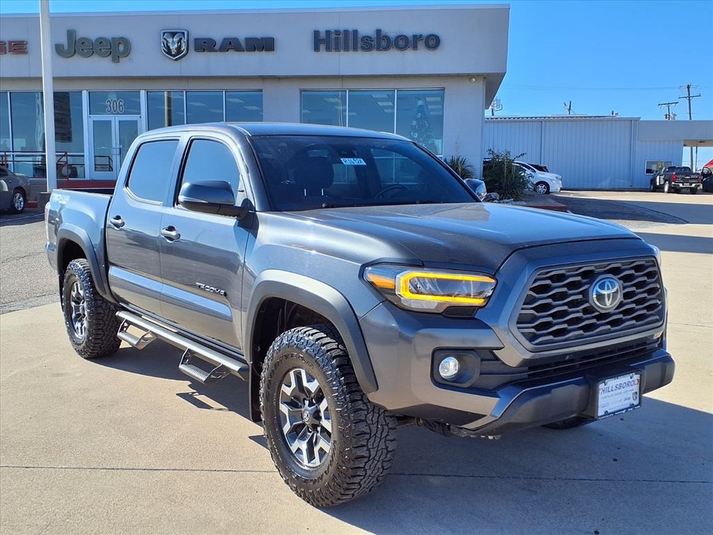 2021 Toyota Tacoma TRD Off Road's photo