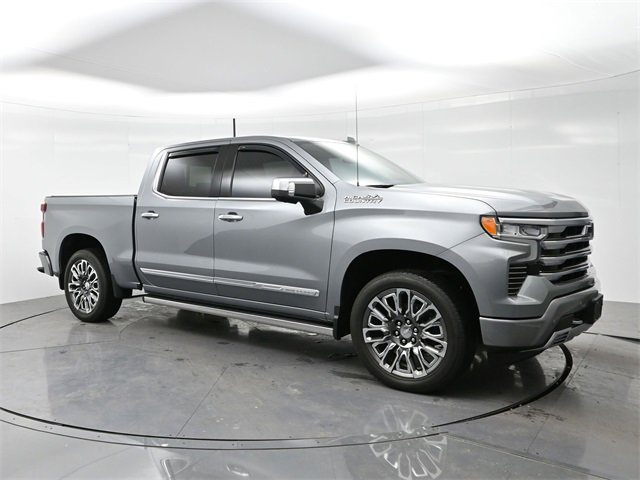 2024 Chevrolet Silverado 1500 High Country's photo