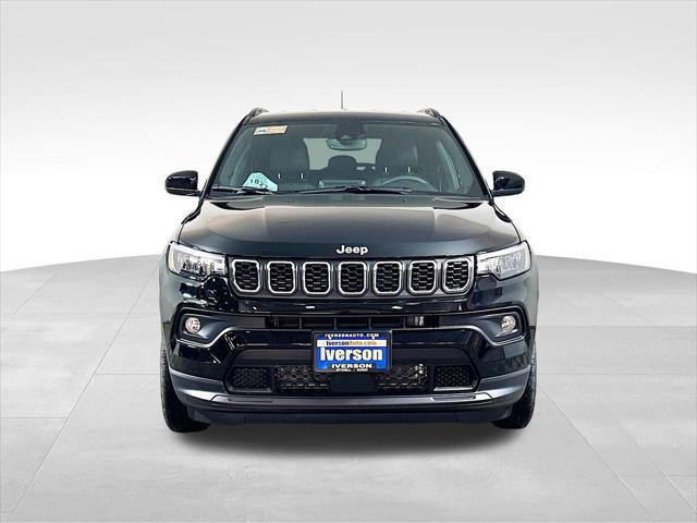 2025 Jeep Compass Latitude photo 2
