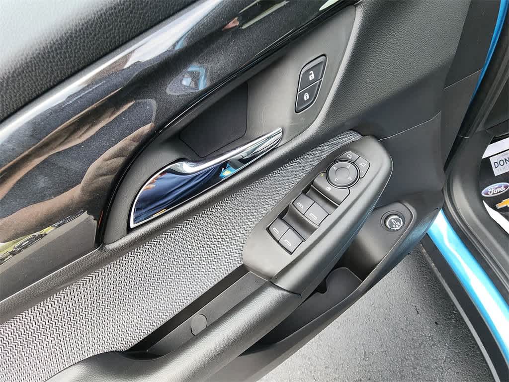 2025 Chevrolet Trailblazer LT photo 13