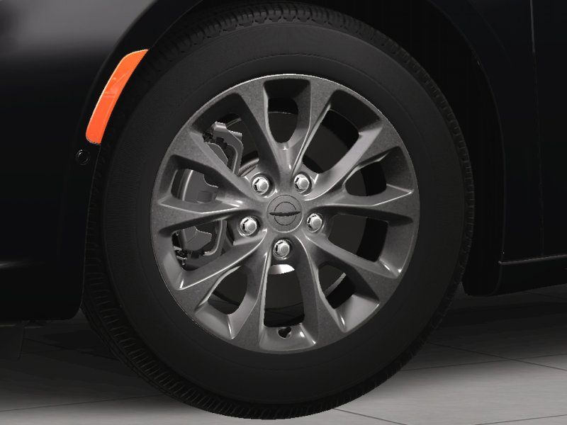 2025 Chrysler Pacifica photo 11