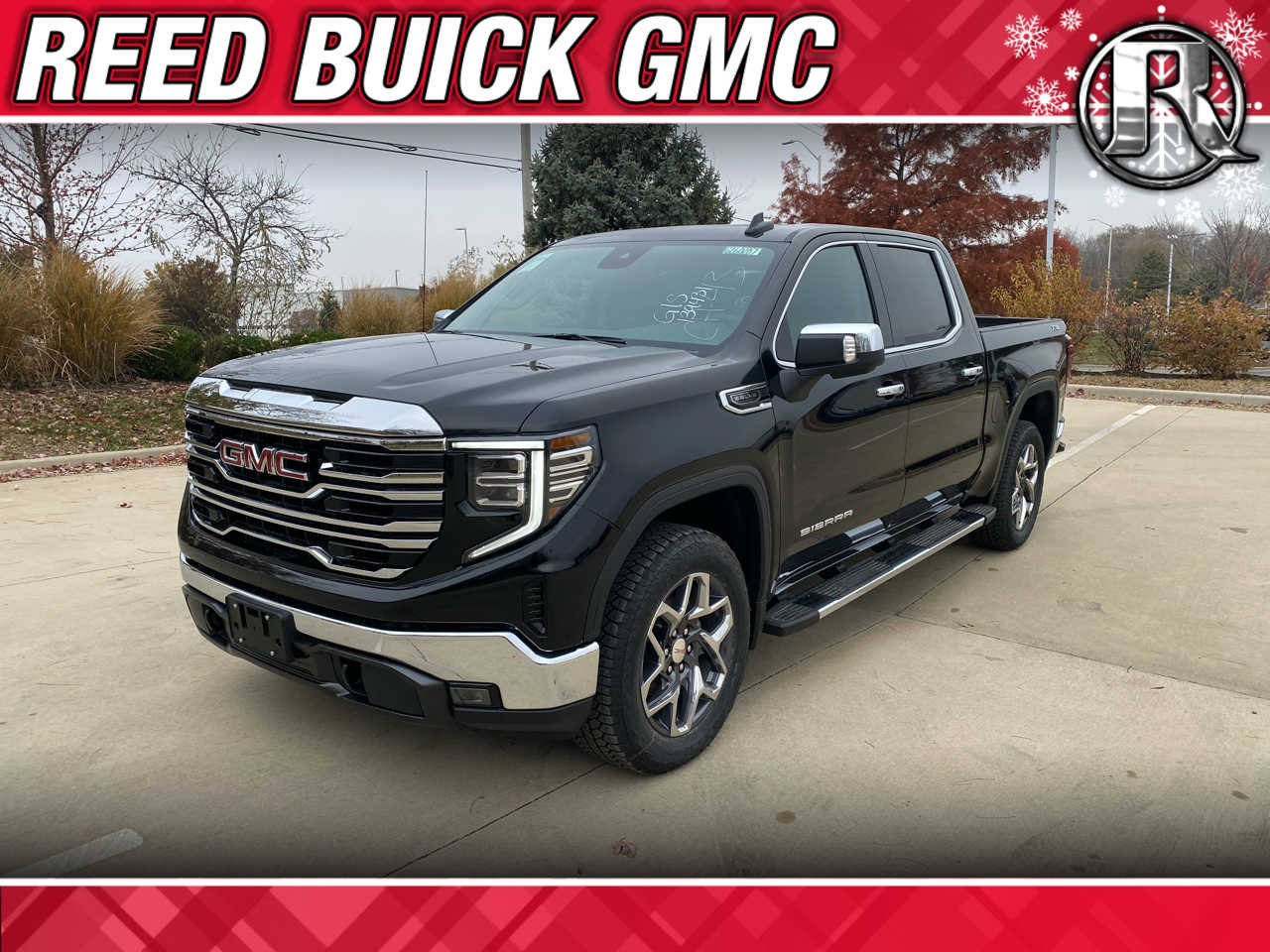 2026 GMC Sierra 1500 SLT's photo