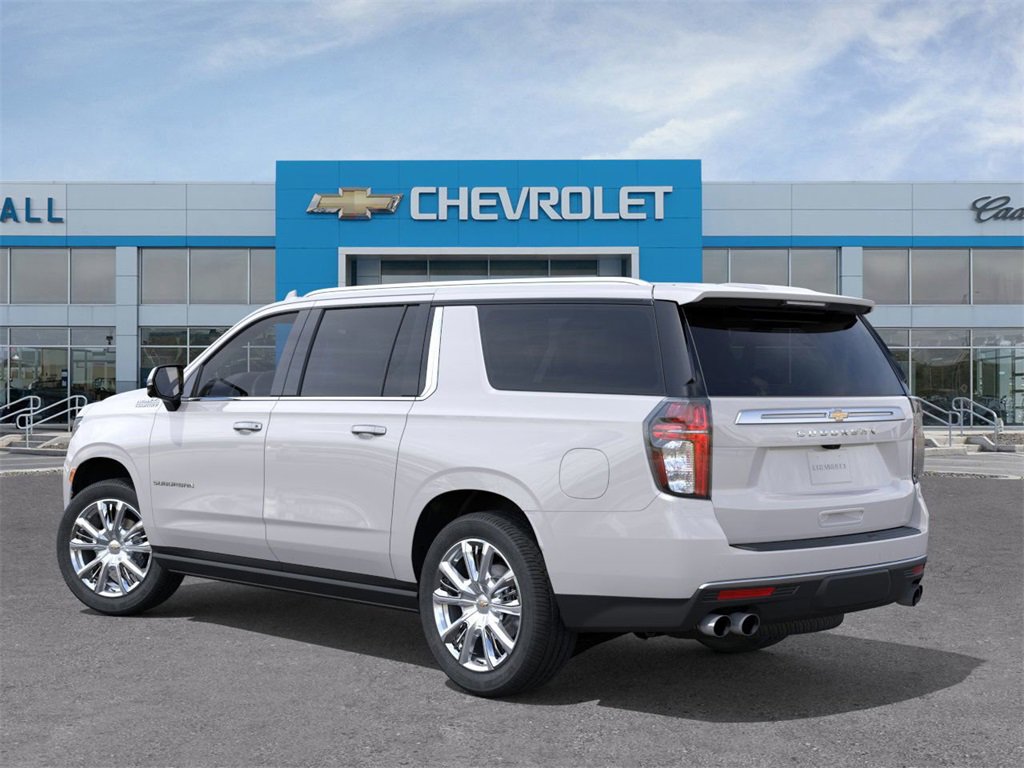 2024 Chevrolet Suburban High Country photo 3