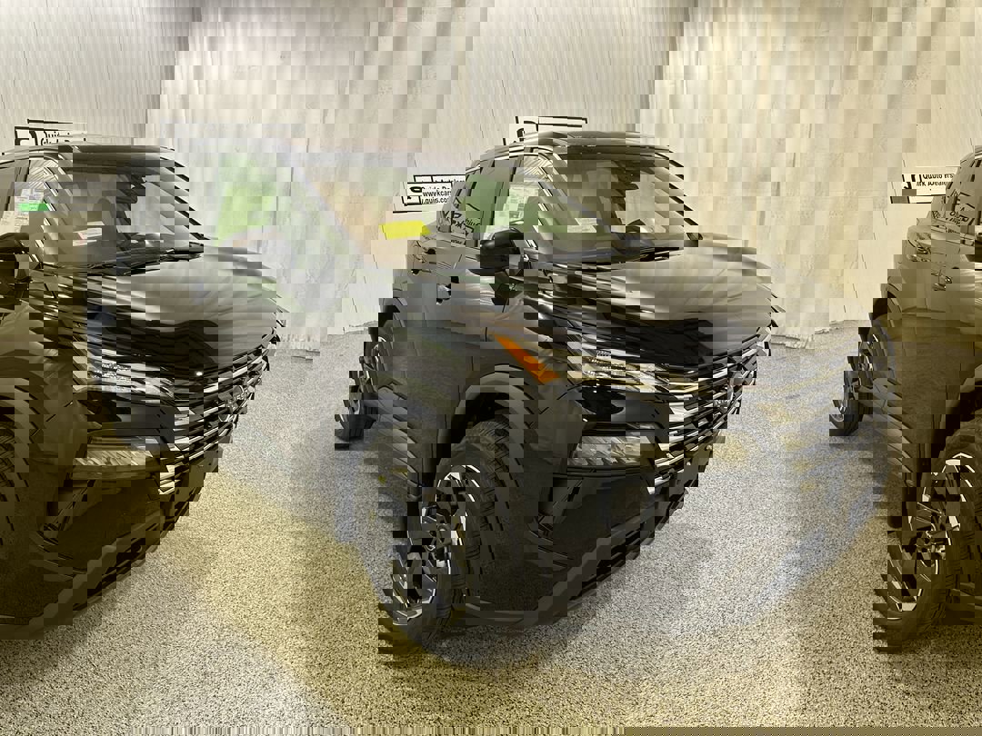 2026 Nissan Rogue SV's photo